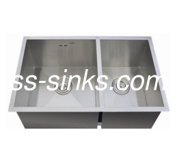 Finitura de satén delantal fregadero de cocina de acero inoxidable con accesorios de dispensador de jabón