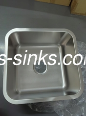 Apron de acero inoxidable cocina de una sola taza fregadero de forma cuadrada y drenaje resistente a la corrosión