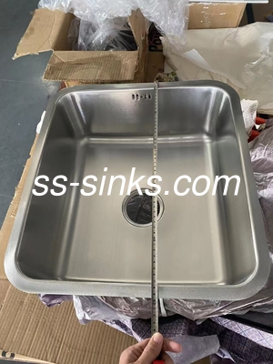 18/10 Material de acero níquel 304 Cuenco de acero inoxidable Dispensador de jabón y accesorios